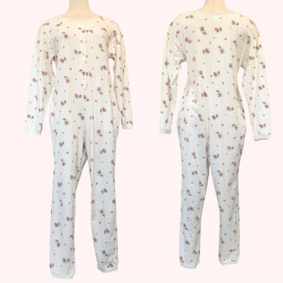 Vintage Victoria’s Secret Cotton Ivory Floral Rose Print Pajama 90s Romper M